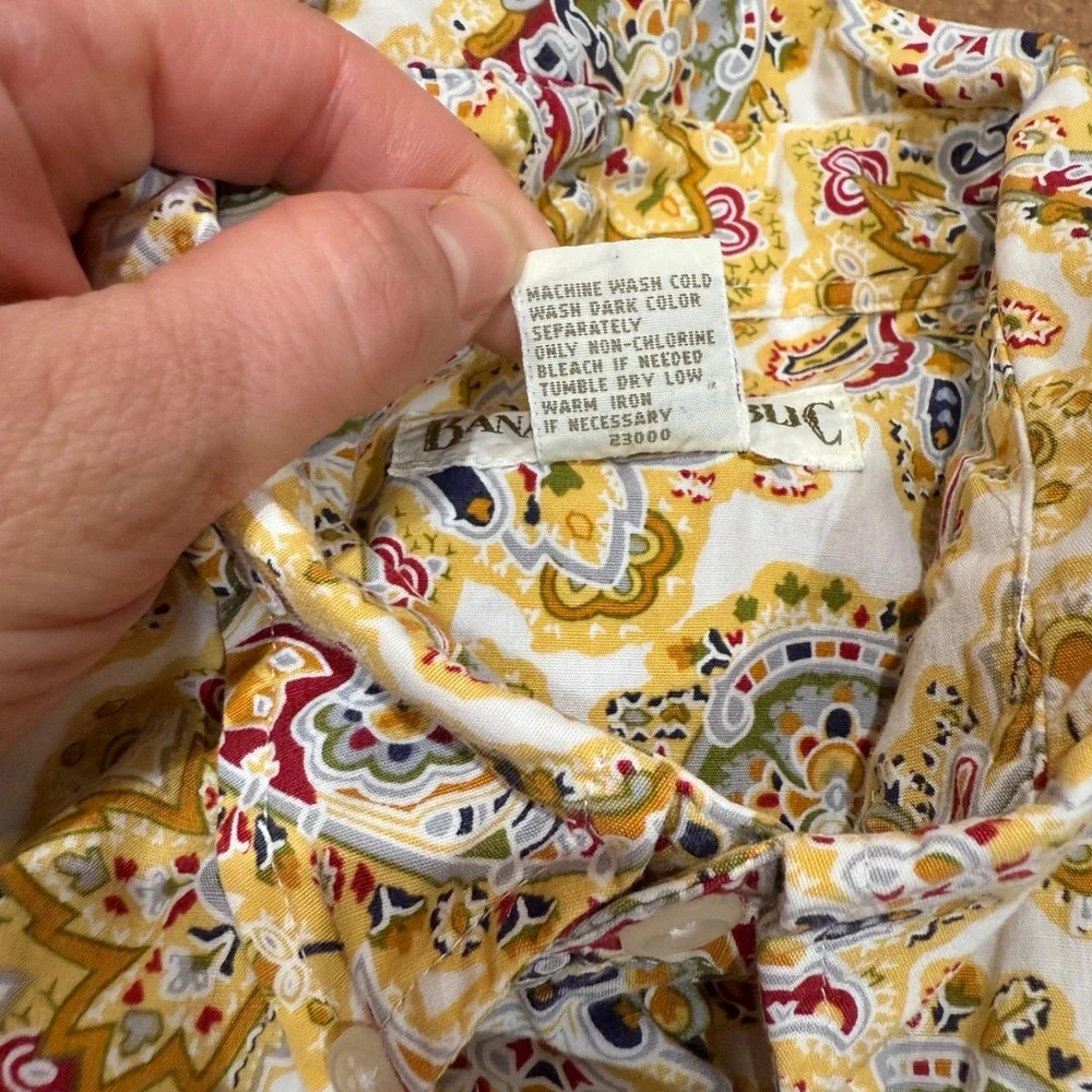 VTG Banana Republic Button Down Shirt Mens S Paisley Y2k Preppy Multicolor‎